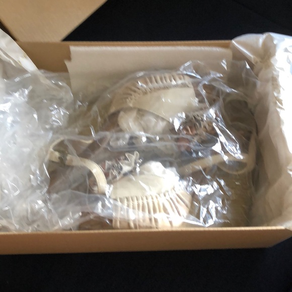 Luxury Rebel Leather Flower Wedge Heels 37.5 EU - Picture 10 of 10